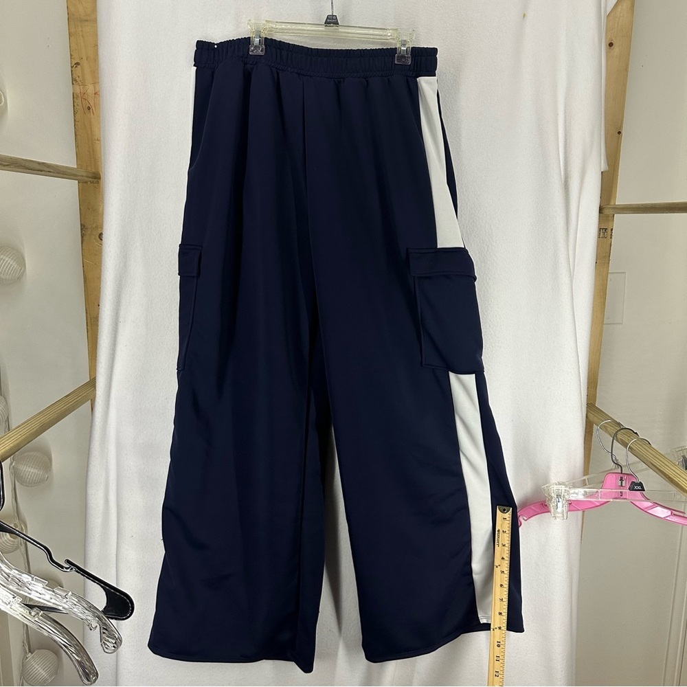 NWT Fashion Nova Stripe Cargo Wide Leg Pants Womens 2XL Blue